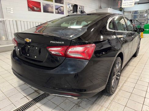 Used 2021 Chevrolet Malibu Premier image 3