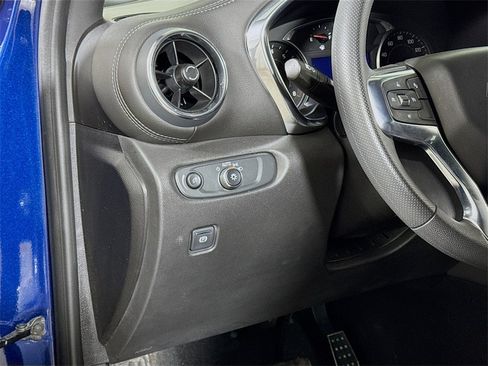 Used 2022 Chevrolet Blazer LT image 8