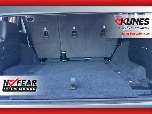 Used 2022 Jeep Wrangler Unlimited Sport image 45