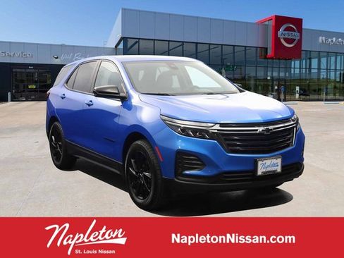 Used 2024 Chevrolet Equinox LS w/ LS Convenience Package image 1