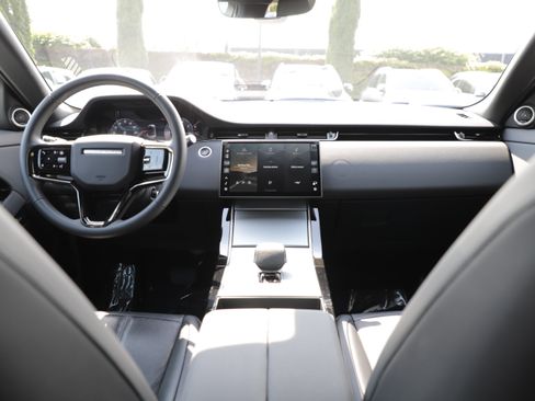Used 2024 Land Rover Range Rover Evoque S AWD/4WD image 14