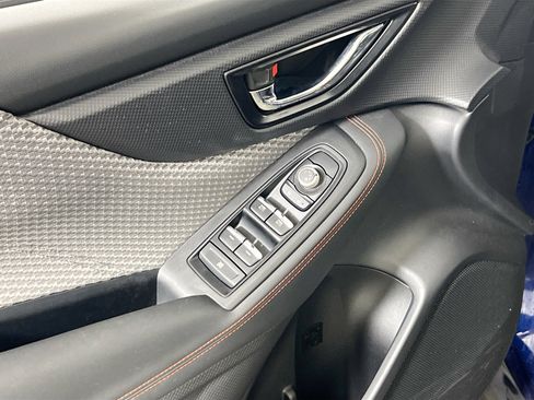 Used 2023 Subaru Forester Sport image 17