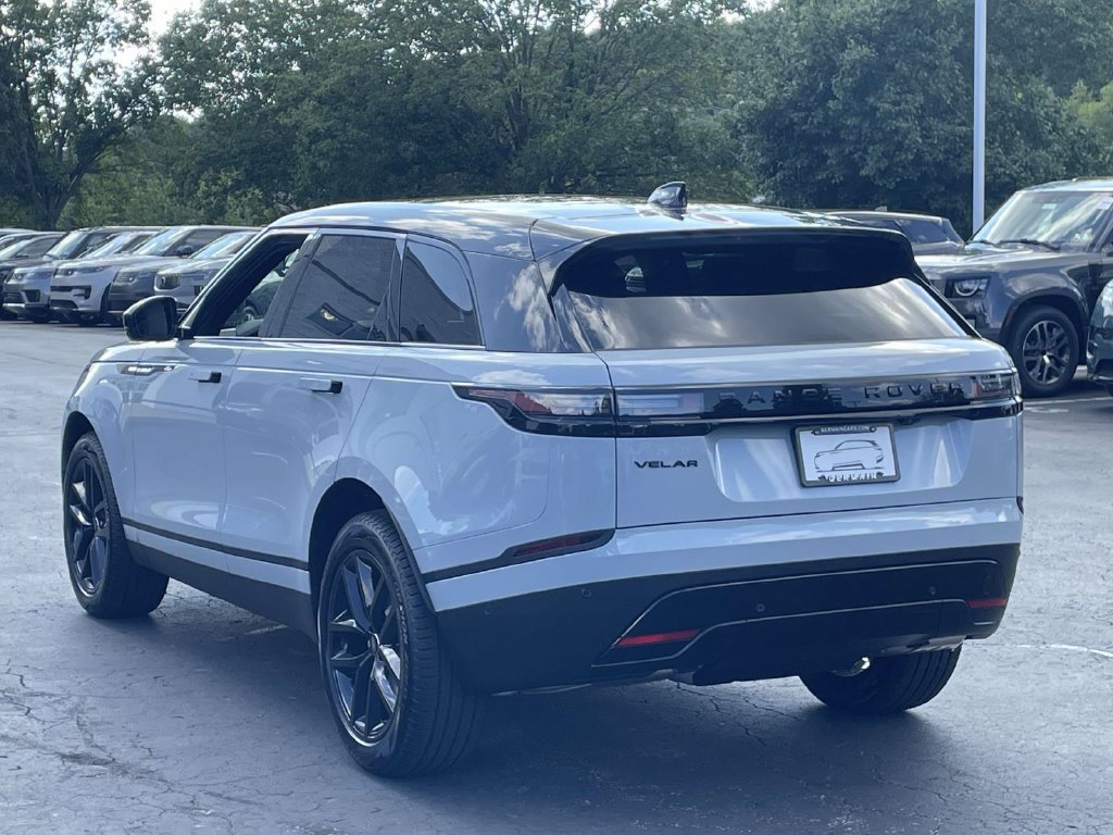 New 2026 Land Rover Range Rover Velar S AWD/4WD image 9