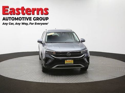Used 2022 Volkswagen Taos SE FWD image 49