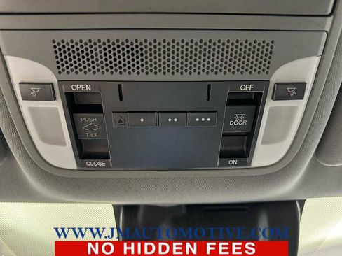 Used 2018 Acura MDX SH-AWD image 39