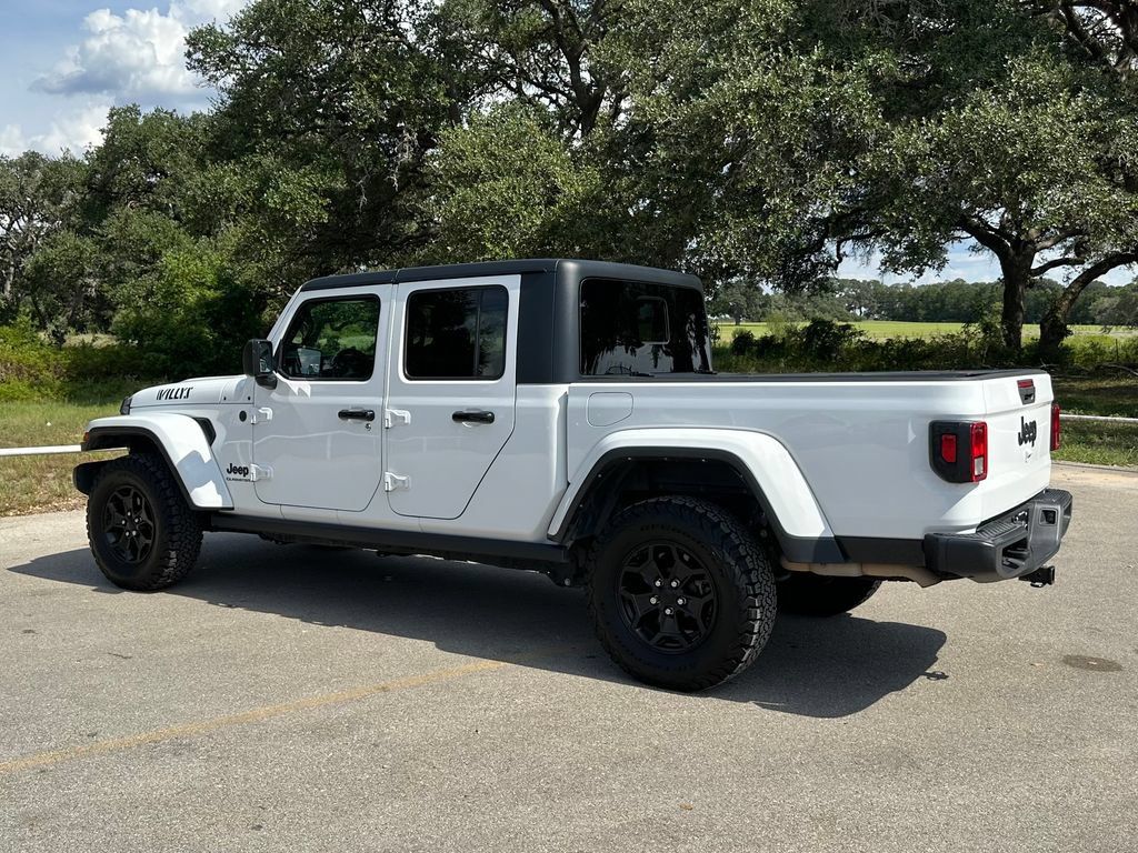 Used 2022 Jeep Gladiator Sport AWD/4WD image 7