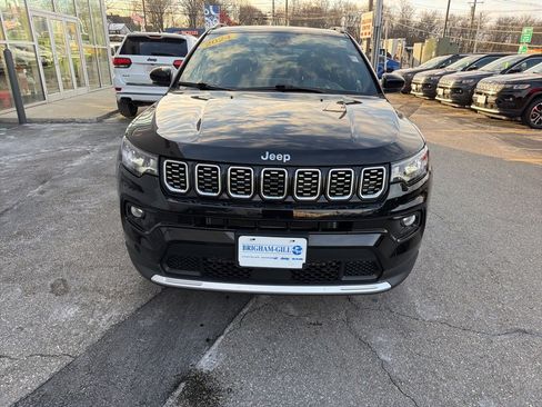 Certified 2024 Jeep Compass Limited w/ Sun and Sound Group image 27