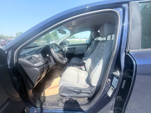 Used 2017 Honda CR-V LX image 10