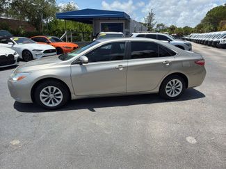 Used 2016 Toyota Camry LE FWD video 2