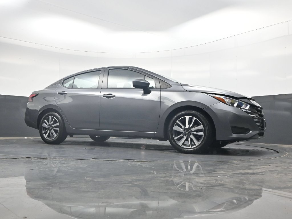 Used 2024 Nissan Versa SV FWD image 28