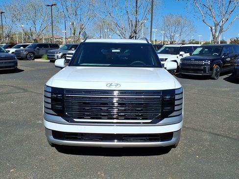 New 2026 Hyundai Palisade Calligraphy FWD image 2