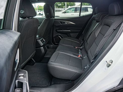 New 2026 Chevrolet Equinox EV LT FWD image 17