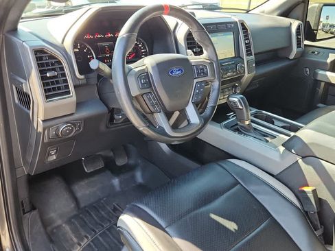 Used 2019 Ford F150 Raptor image 11