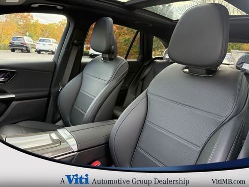 Used 2026 Mercedes-Benz GLC 300 4MATIC image 13