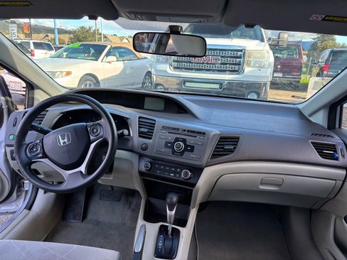 Used 2012 Honda Civic LX image 15