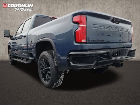 Used 2026 Chevrolet Silverado 2500 LT w/ Trail Boss Package image 4