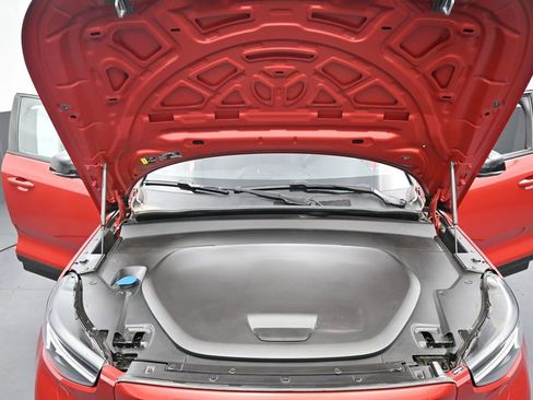 Used 2023 Volvo C40 P8 Recharge Ultimate AWD/4WD image 34
