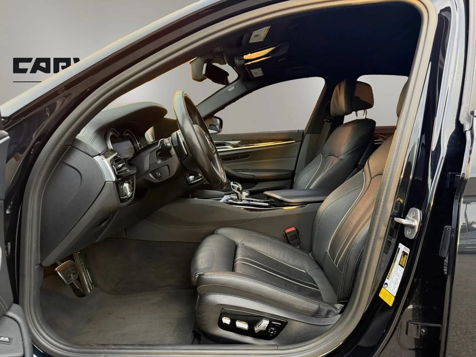 Used 2017 BMW 540i RWD image 16