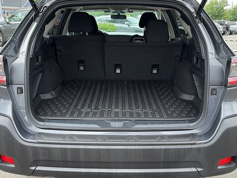 Used 2024 Subaru Outback Premium AWD/4WD image 24