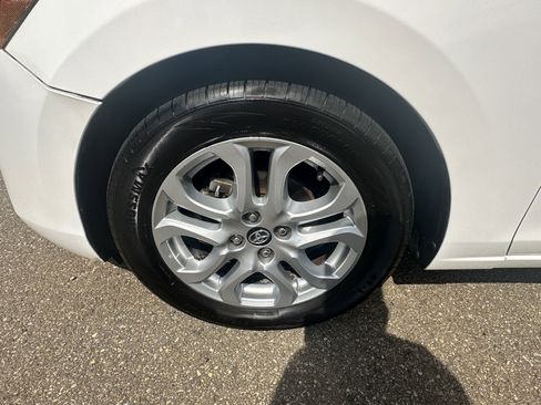 Used 2018 Toyota Yaris iA image 11