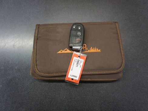 Used 2018 Jeep Compass Latitude w/ Popular Equipment Group image 17