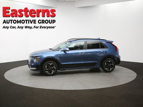 Used 2023 Kia Niro Wave w/ Wave Preserve Package image 58