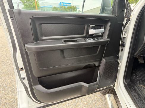 Used 2019 RAM 2500 Tradesman AWD/4WD image 31