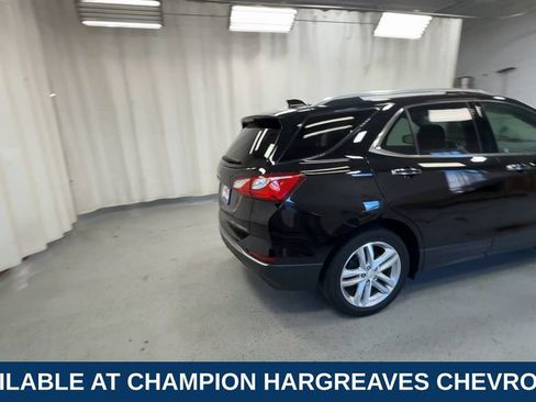 Used 2020 Chevrolet Equinox Premier AWD/4WD image 10