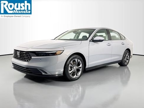 Certified 2024 Honda Accord EX-L image 1