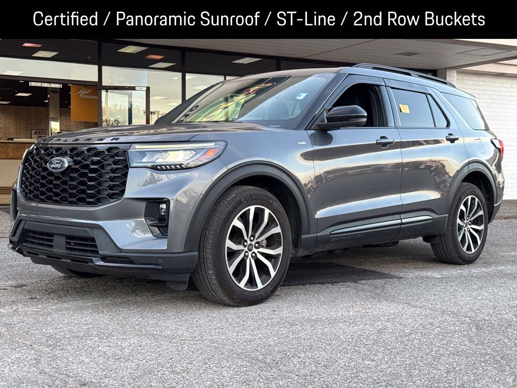 Used 2025 Ford Explorer ST-Line AWD/4WD image 17