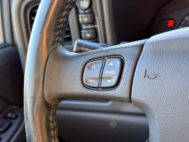 Used 2006 GMC Sierra 1500 SLE w/ Light Duty Power Package AWD/4WD image 10