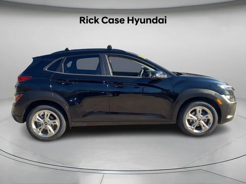 Used 2023 Hyundai Kona SEL image 4
