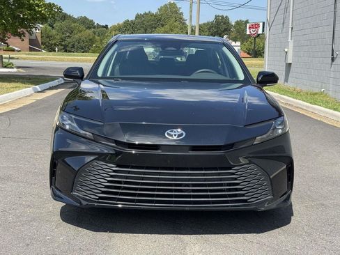 Used 2026 Toyota Camry LE FWD image 26