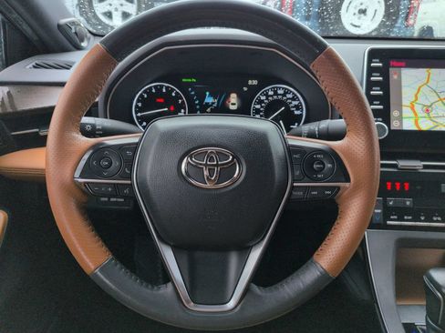 Used 2020 Toyota Avalon Limited w/ Advanced Safety Package FWD image 14
