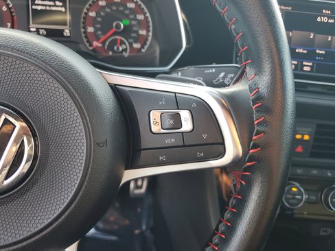 Used 2019 Volkswagen Jetta GLI image 26