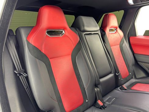 Used 2019 Land Rover Range Rover Sport SVR image 44