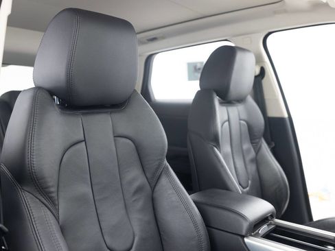 Used 2015 Land Rover Range Rover Evoque Pure Premium image 26