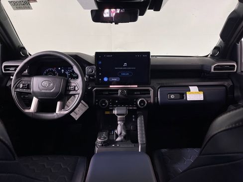 New 2026 Toyota 4Runner 4WD image 14