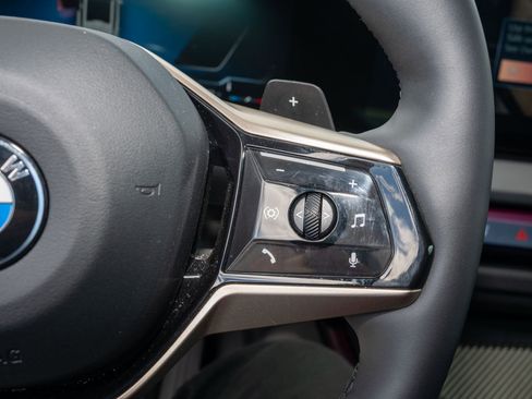 Used 2025 BMW X3 xDrive30i image 26