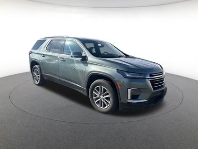Used 2023 Chevrolet Traverse LT