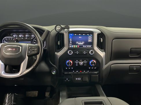 Used 2020 GMC Sierra 1500 SLT w/ SLT Premium Package AWD/4WD image 11