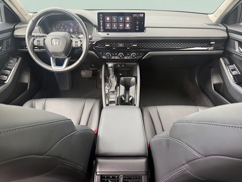 Used 2024 Honda Accord Touring image 15