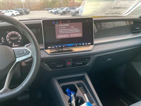 New 2026 Volkswagen Tiguan SE AWD/4WD image 12