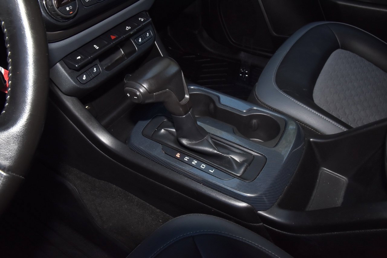 Used 2018 Chevrolet Colorado Z71 w/ Centennial Edition AWD/4WD image 29