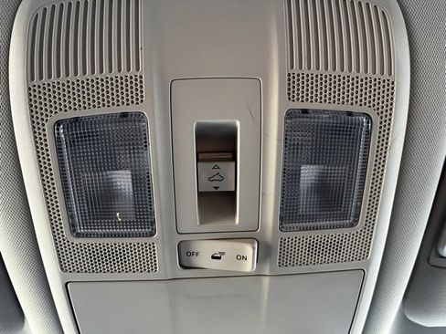 Used 2022 MAZDA CX-9 Touring w/ Touring Premium Package image 31