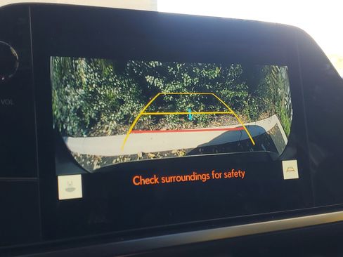 Used 2025 Lexus UX 300h FWD image 27