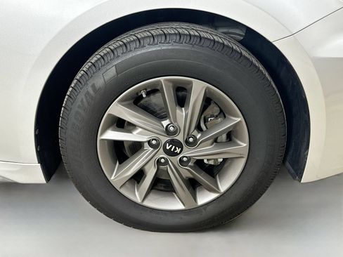 Used 2020 Kia Optima LX FWD image 10