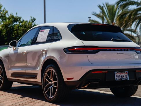 Used 2024 Porsche Macan image 4