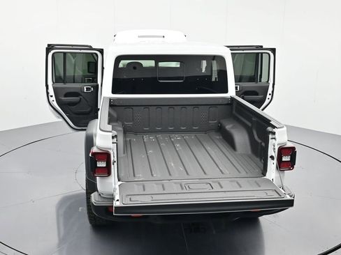 New 2026 Jeep Gladiator Mojave w/ Safety Group AWD/4WD image 45