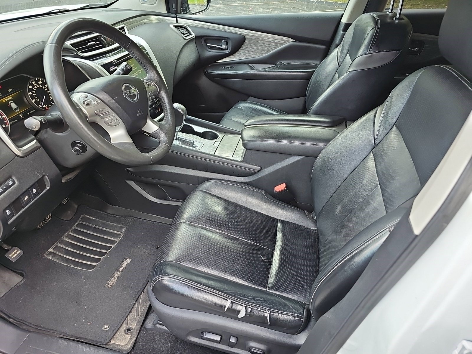 Used 2015 Nissan Murano Platinum w/ Platinum Technology Package AWD/4WD image 17
